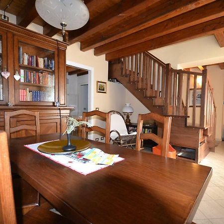 Appartamento Attico in centro storico con wifi e posto auto privato Aosta Esterno foto