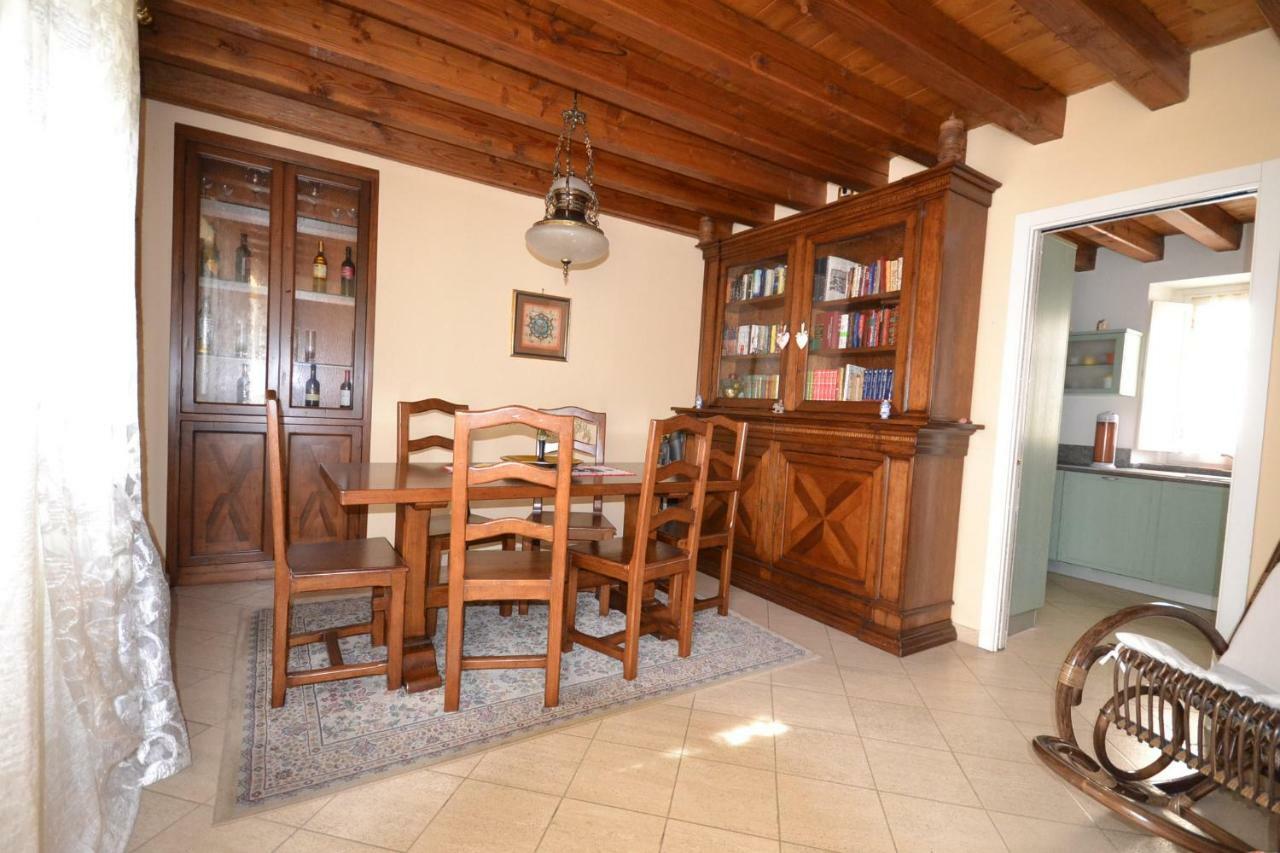 Appartamento Attico in centro storico con wifi e posto auto privato Aosta Esterno foto